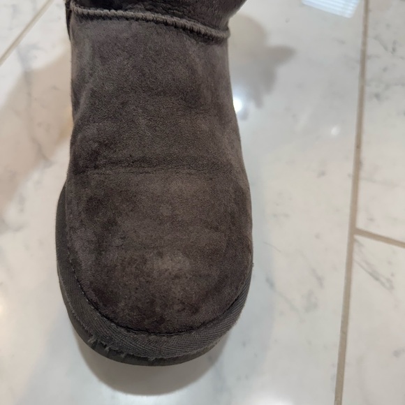 UGG Bailey Button Triplet II Boot - Picture 10 of 12